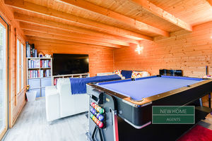 Photo 19- click for photo gallery